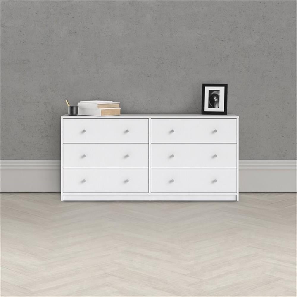 Home Square 4 Piece Bedroom Set With Dresser, Chest and 2 Nightstands in White