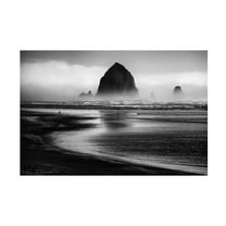 Trademark Fine Art Martin Rak Cannon Beach Canvas Wall Art - 16x24