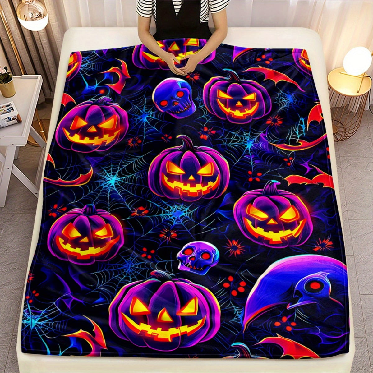 1pc Ultra-Soft Lightweight Flannel Blanket - Glowing Neon Glow-in-the-Dark Pumpkin & Bat Print, All-Season Cozy Warm Throw for Bed, Sofa, Travel - Perfect for Halloween, Christmas, Back-to-School Gif