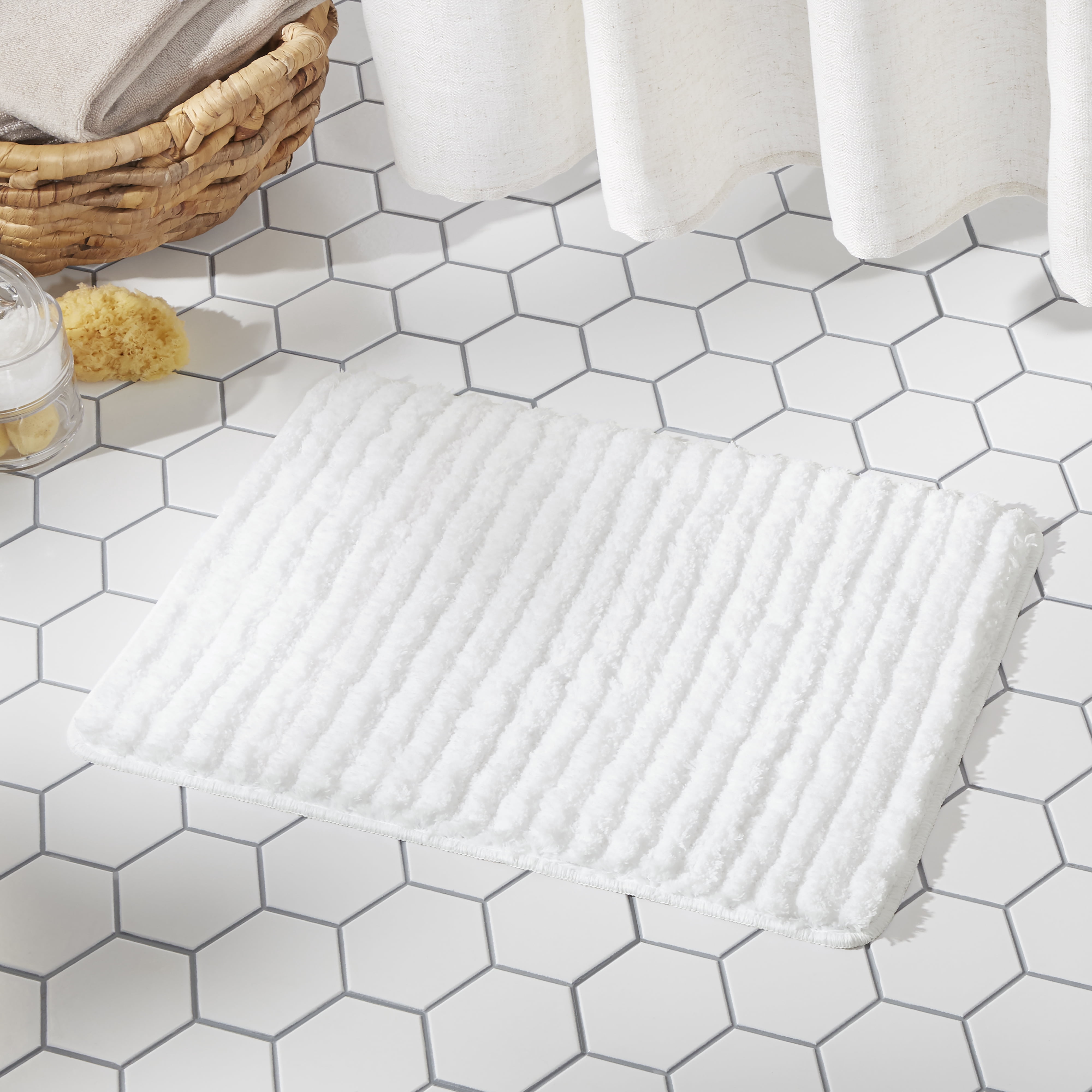 Sohome Chino Striped Machine Washable Bath Mat, White, 27"x48"