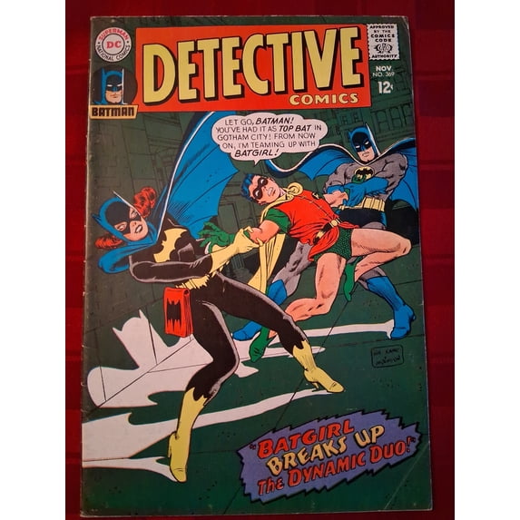Detective Comics #369 Comic Book