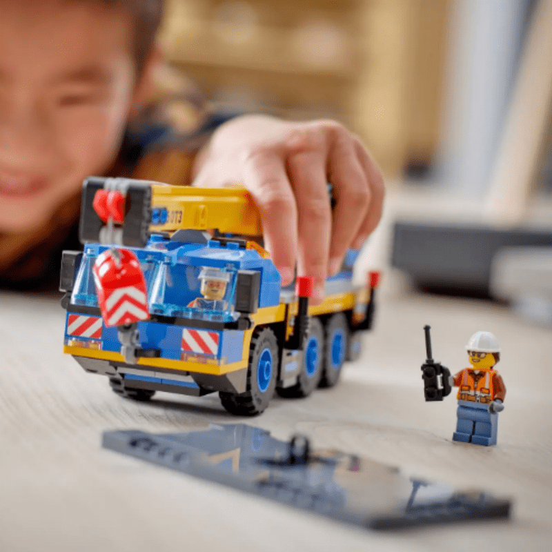 Gifts and toys for the childrenNew FIT 60324 340Pcs Mobile Crane Model  Bricks Building Blocks Constructor City Car Sets Kids Toys Birthday Gifts for Boys