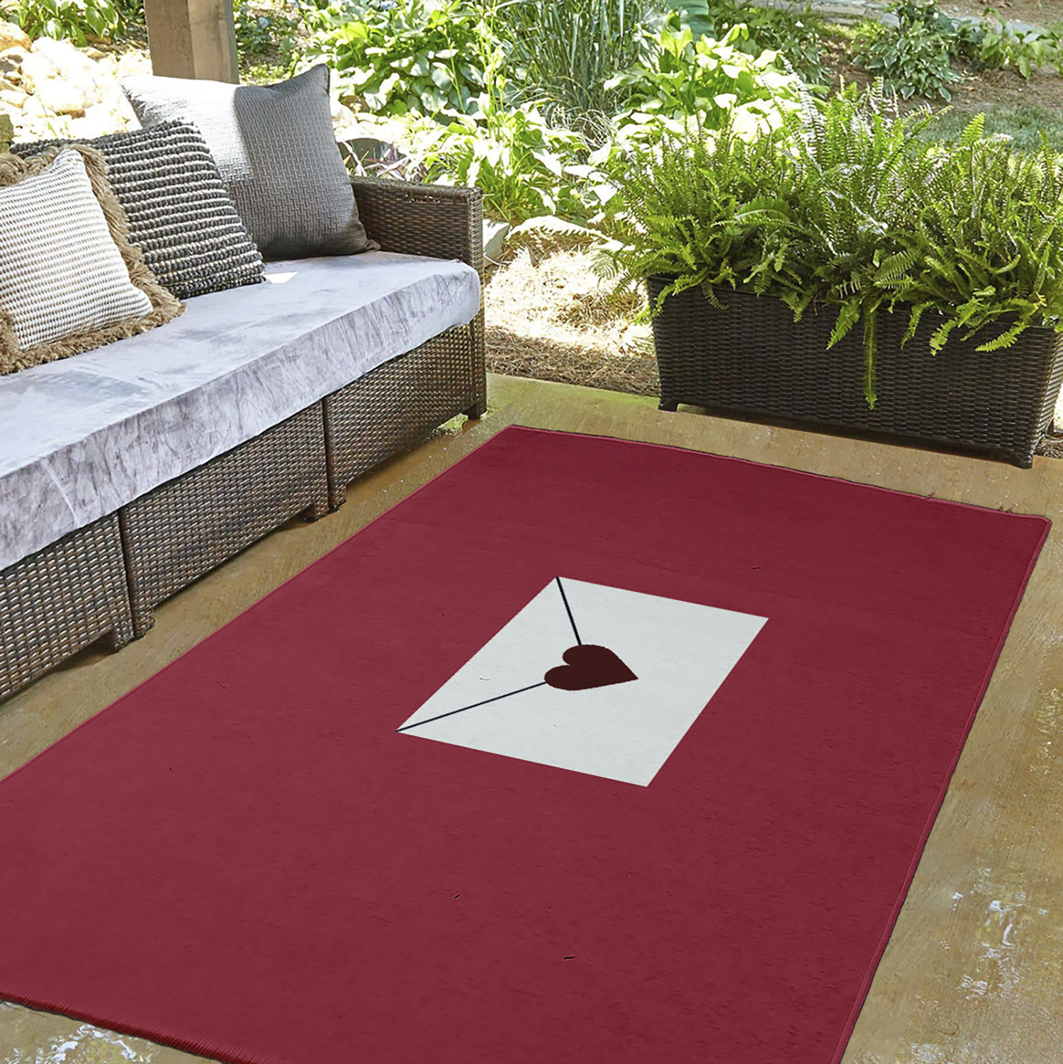 Simply Daisy 3' x 5' Maroon Love Letter Valentines Chenille Indoor/Outdoor Rug