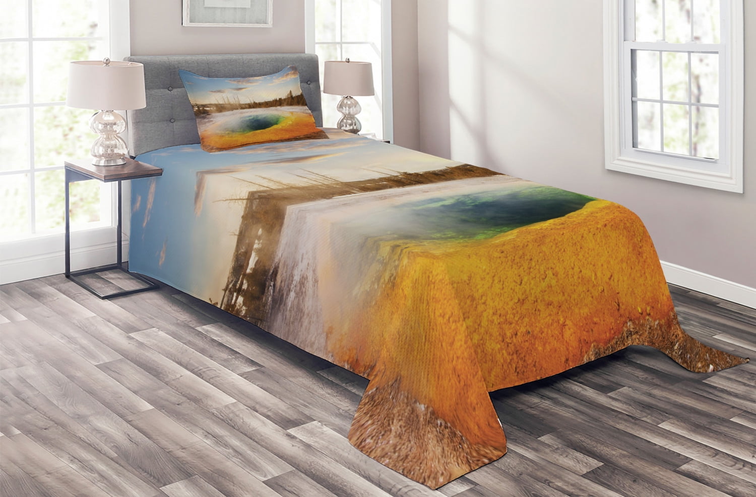 Yellowstone Coverlet Set Twin Size, Morning Glory Pool in Yellowstone