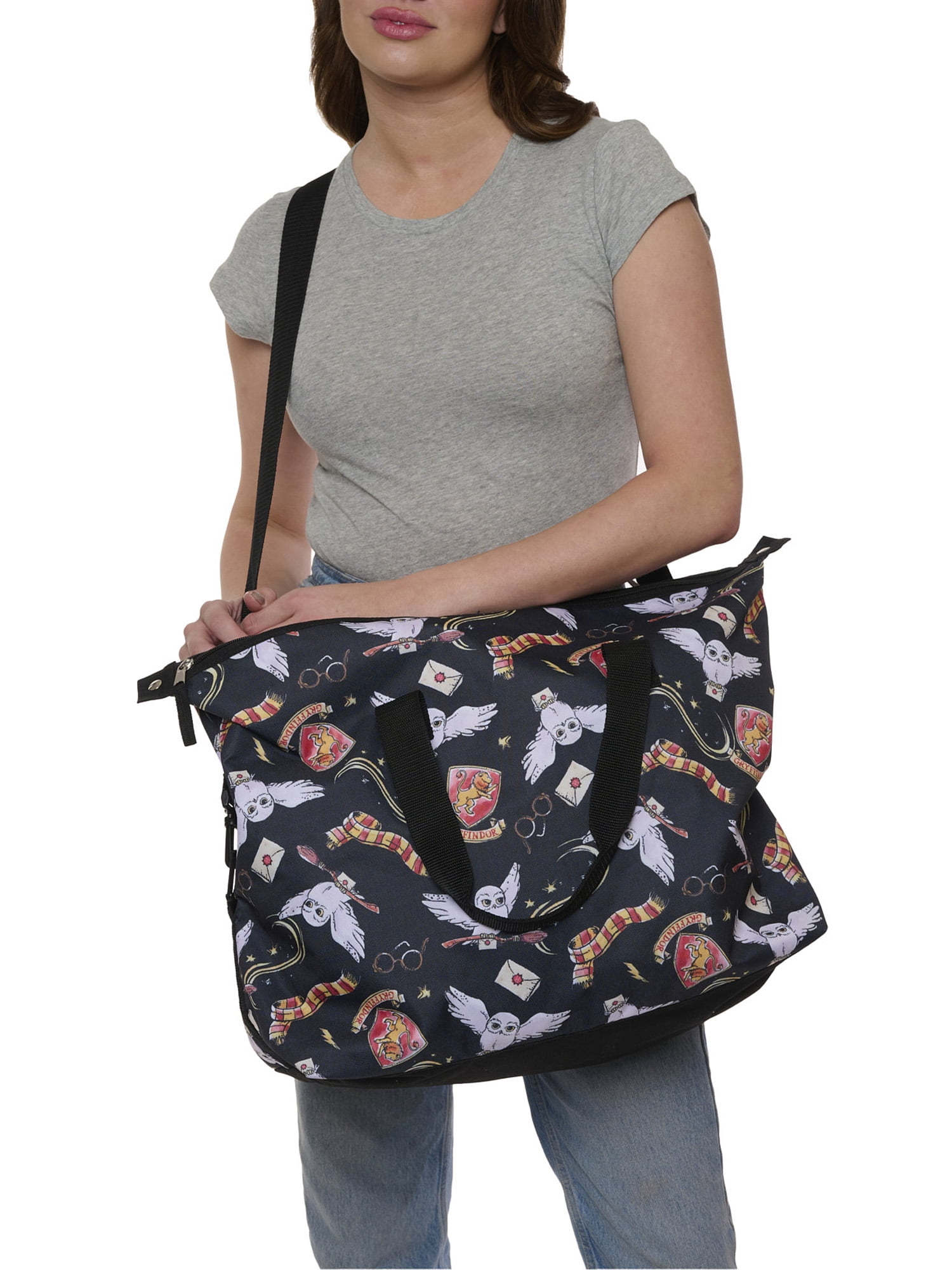 Harry Potter Weekender Duffel Bag Travel Carry-On Shoulder Strap Gryffindor