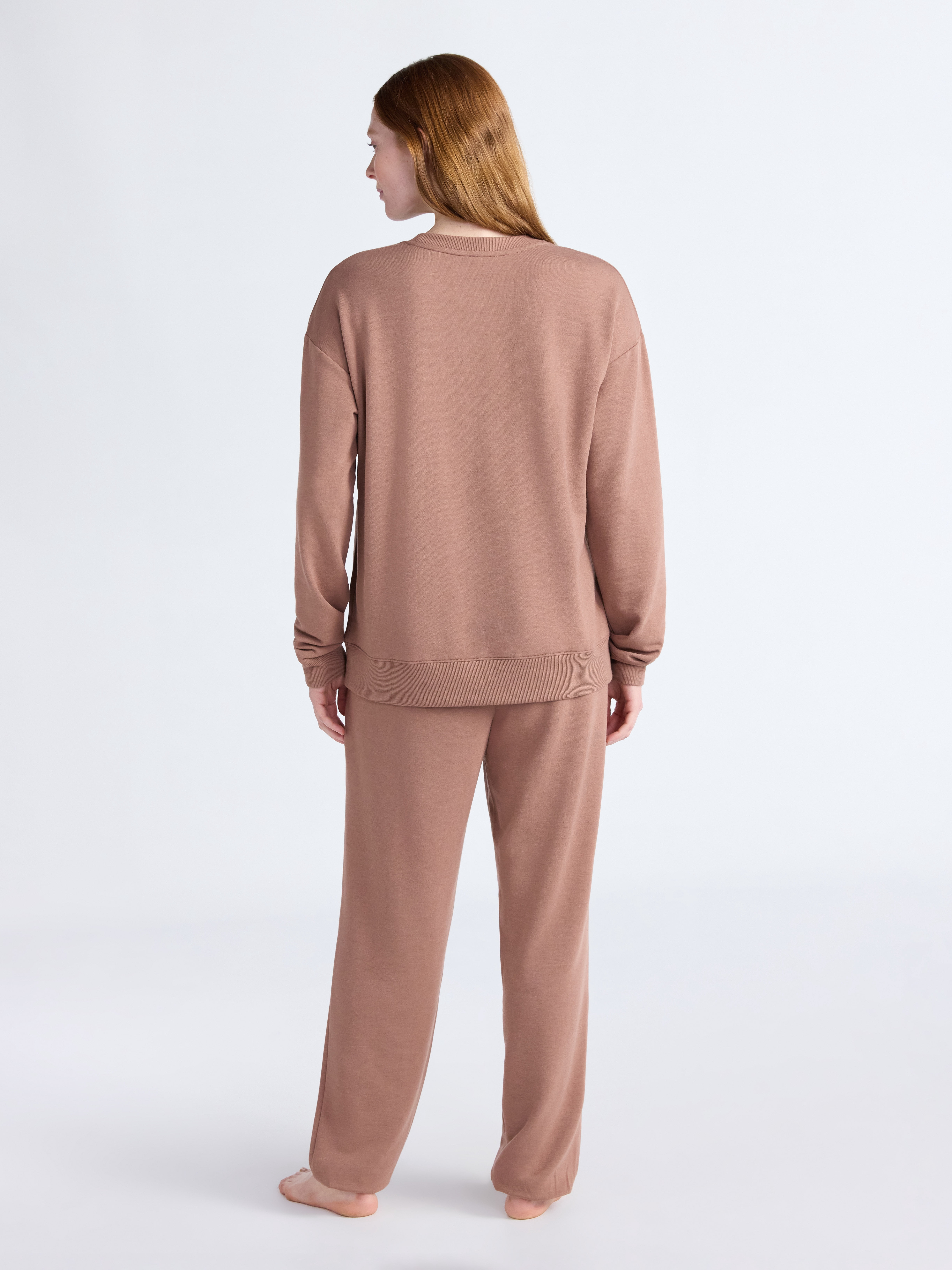 Joyspun Women’s Fleece Long Sleeve Top and Joggers Lounge Set, 2-Piece, Sizes XS-3X