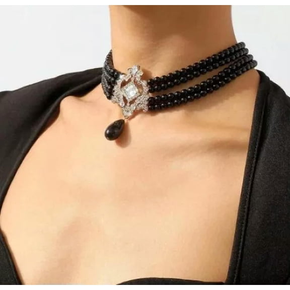 HOOUN Black Pearl Brooch Choker Necklace Rhinestone Strand Pendant Choker Necklace