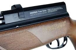 BEEMAN 1517 Commander .177 PCP Bolt Action Air Rifle, Wood Stock, with 4 x 32 Scope and 12-Shot Magizine