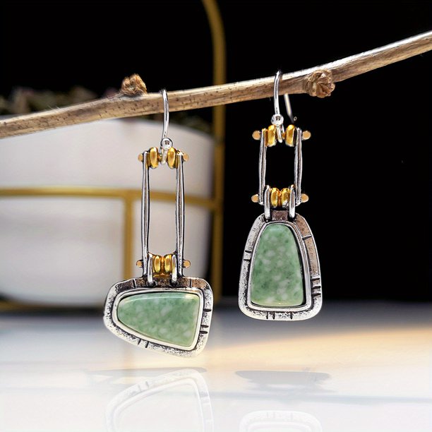 Gorgeous Women's Gemstone Turquoise & Zircon Inlaid Stud Earrings - A Stylish Accessory!