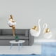 thumbnail image 2 of Escultura de resina de chica estética y figuras de pareja de cisnes, decoración artística abstracta creativa para estantería de oficina y exhibición d, 2 of 8