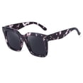 thumbnail image 4 of Gafas de sol FEISEDY retro cuadradas grandes para mujer B2486, 4 of 9