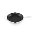 thumbnail image 1 of Skillet Le Creuset, hierro fundido esmaltado Signature, 10.25 pulgadas, blanco, 1 of 5