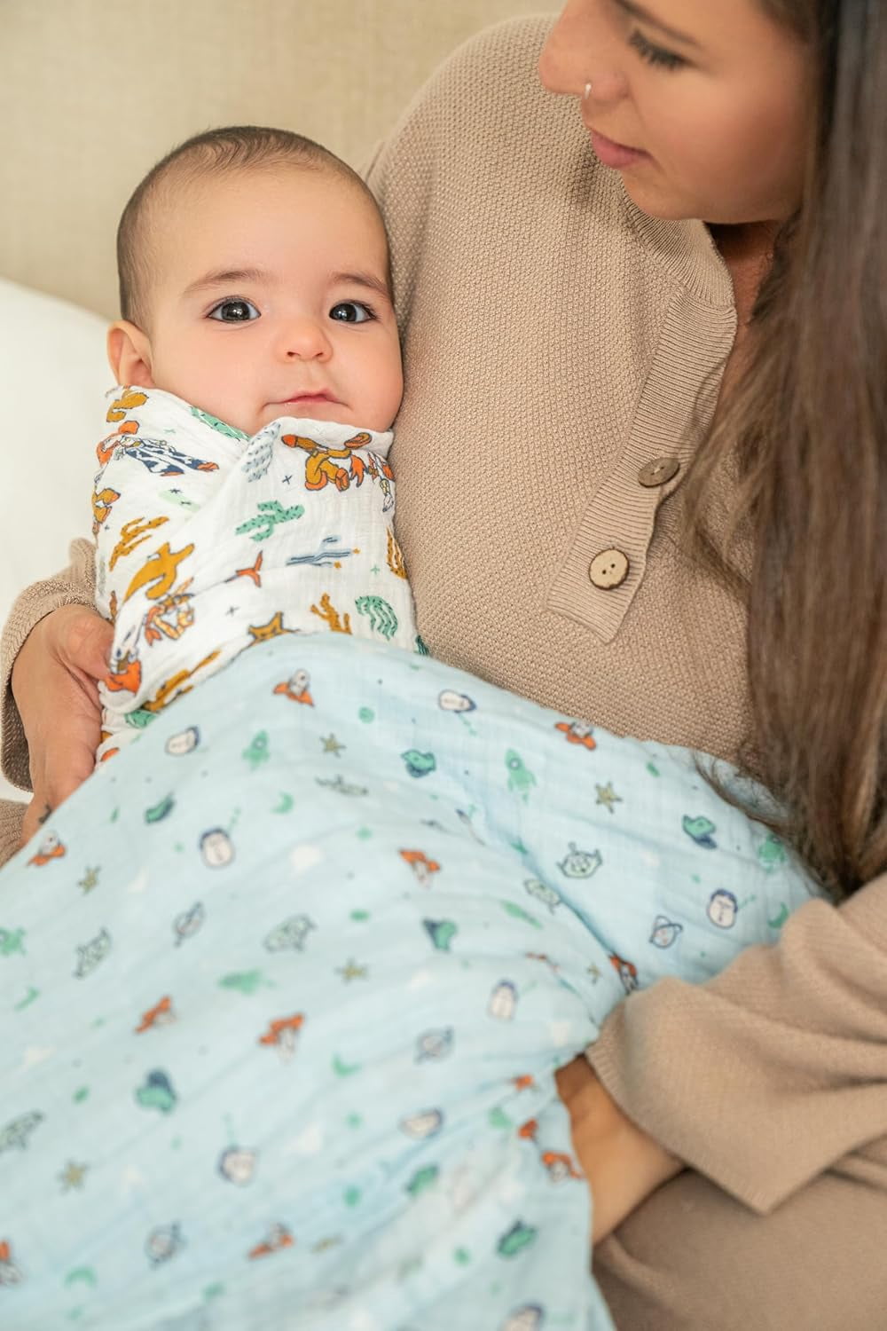 aden + anais Disney essentials cotton muslin swaddle blanket 4 pack