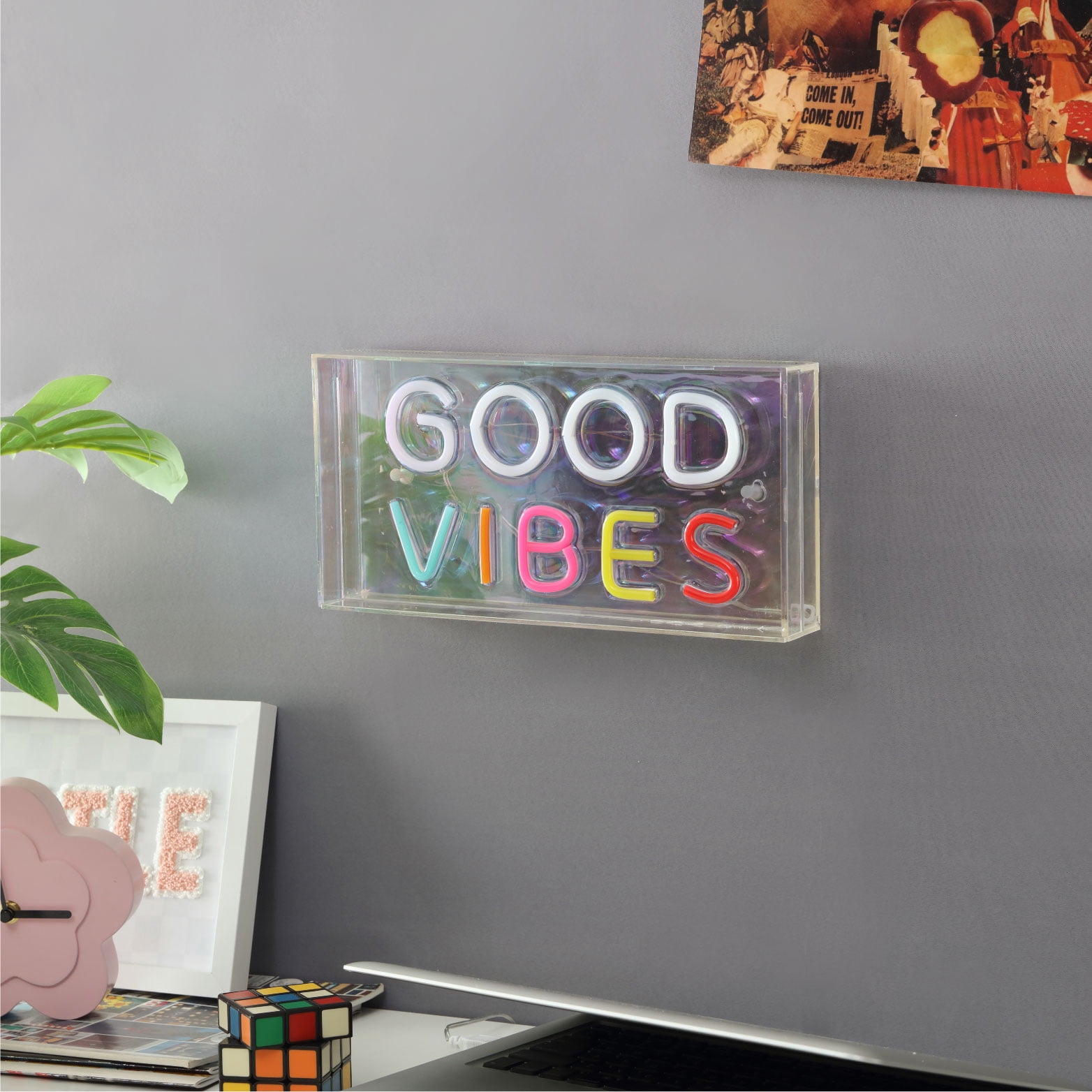 Urban Shop LED Neon Good Vibes Light-up Iridescent Acrylic Box, Multicolor