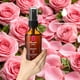 thumbnail image 3 of Aceite Para Cabello y Cuerpo Con Aceite Esencial De Rosa 60ml, 3 of 5