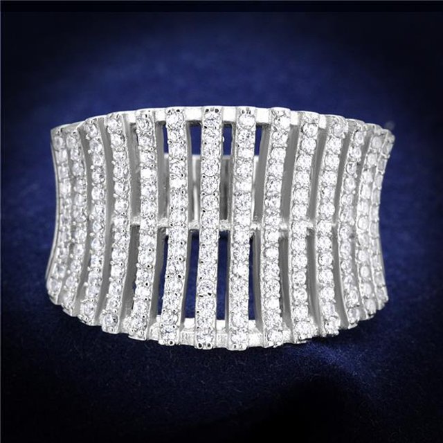 Women Rhodium 925 Sterling Silver Ring with AAA Grade CZ in Clear - Size 8