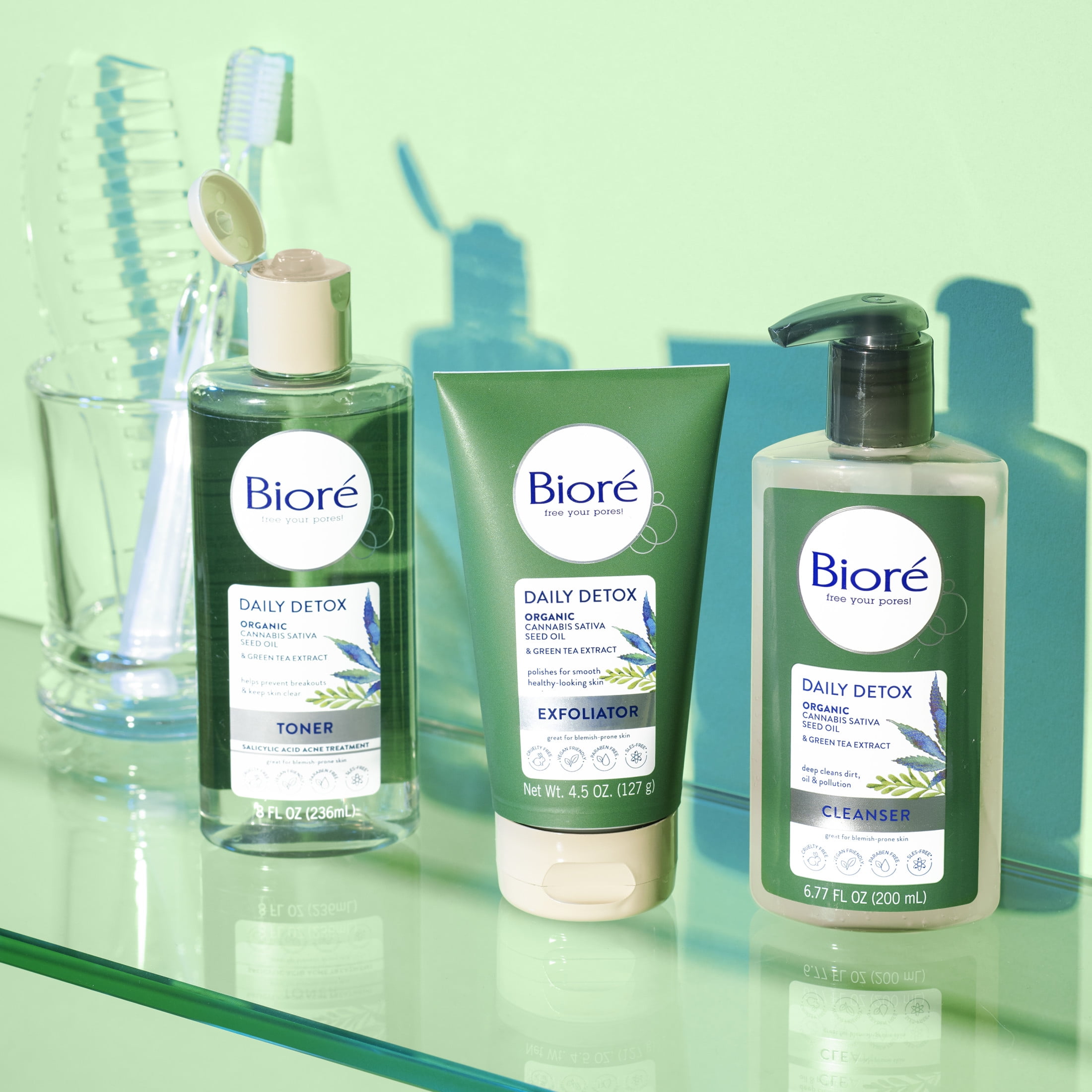 Bioré Daily Detox Toner with Cannabis Sativa Seed Oil, 8 fl oz (HSA/FSA Approved)