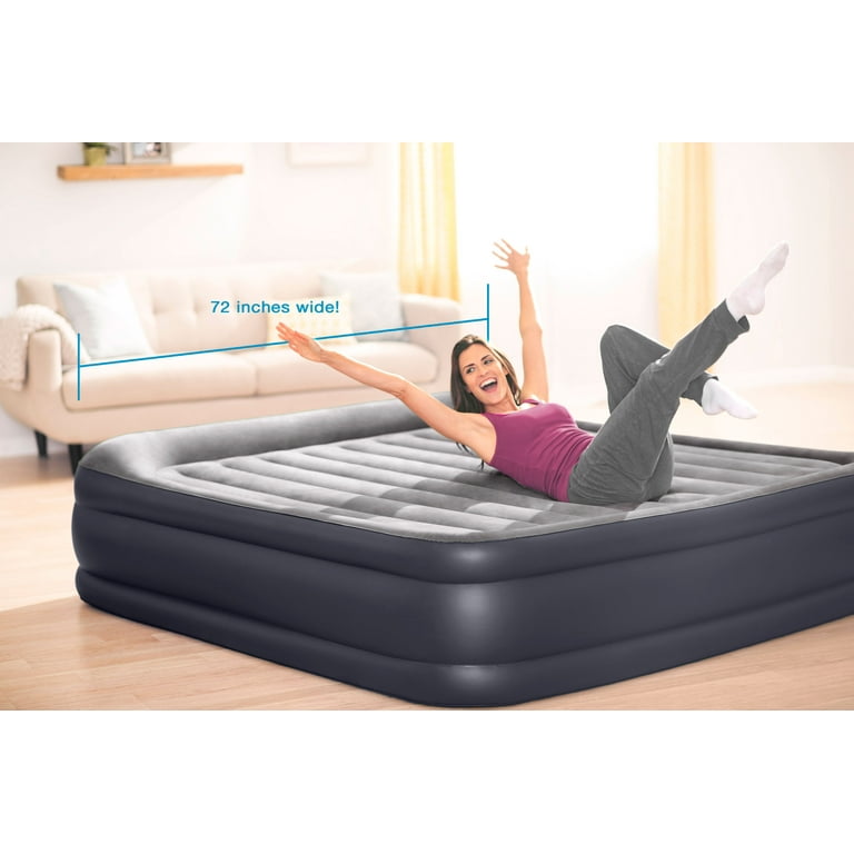 Intex King Deluxe Pillow Rest Inflatable Air Mattress Bed with Built In Pump