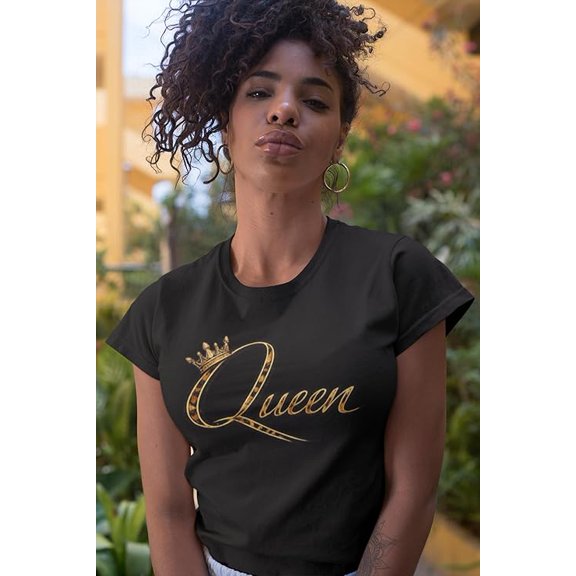 Queen Shirt for Women – Gold Crown Graphic Tee, Cute Empowering T‑Shirt