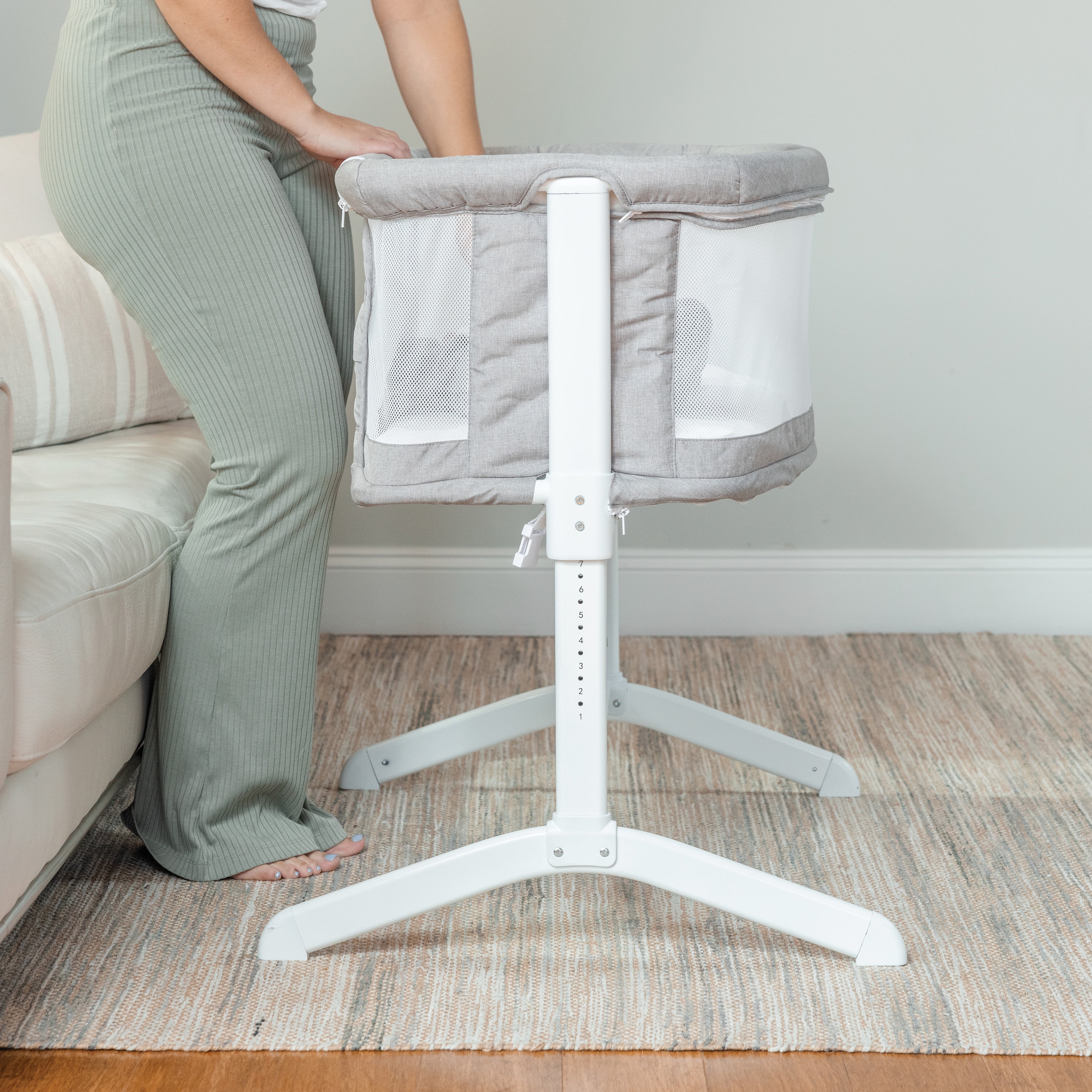 Baby Delight Beside Me Serenity Bassinet and Bedside Sleeper, Pebble Grey