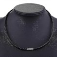 thumbnail image 1 of Gargantilla de cuero con cadena trenzada para hombre, 1 of 2