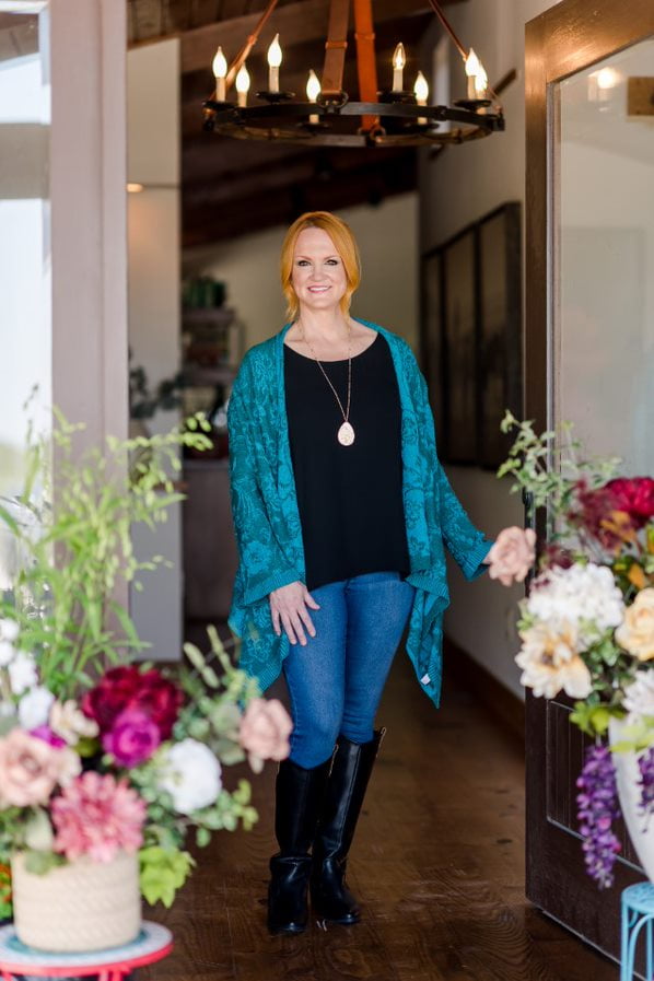 The Pioneer Woman Floral Blanket 