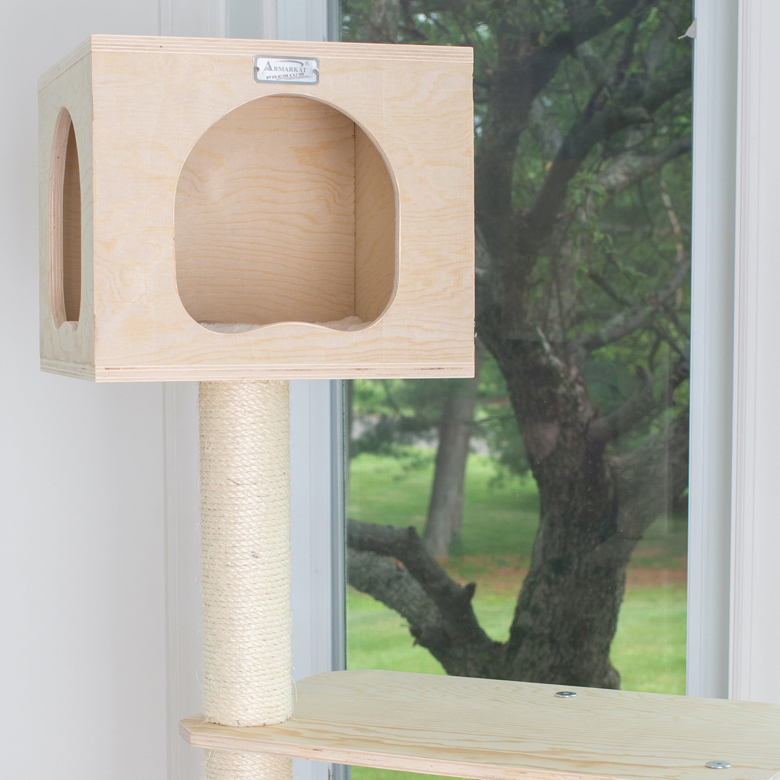 Armarkat Premium Pinus Sylvestris Wood,real wood Cat Tree S8502