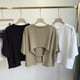 thumbnail image 2 of Camiseta informal con espalda descubierta para mujer, Top corto de manga corta con cuello redondo, holgado, estilo coreano, novedad de verano 2023, 2 of 4