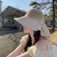thumbnail image 5 of Gorra Qarigey de sol elegante para mujer con protección UV color Rosa, 5 of 6