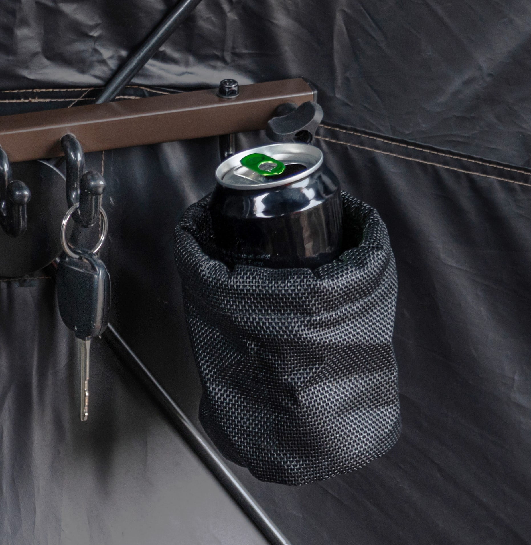 Mossy Oak Deluxe Hunting Blind Organizer with Gun/Bow Holder and Cup Holder