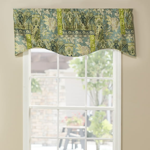 Tangier Winston Valance