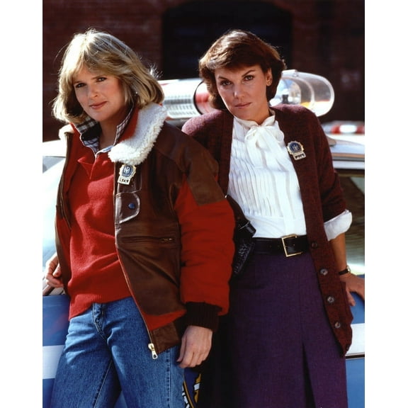 Cagney & Lacey Sharon Gless Tyne Daly Season 2 Pose With Squad Car 24X36 Classic Hollywood Poster