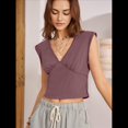 thumbnail image 4 of Camisetas Sin Mangas para Mujer, Cuello en V Profundo, Camiseta de Verano con Espalda Plisada, Estilo Y2K, Ropa de Calle. Rojo Púrpura L, 4 of 8