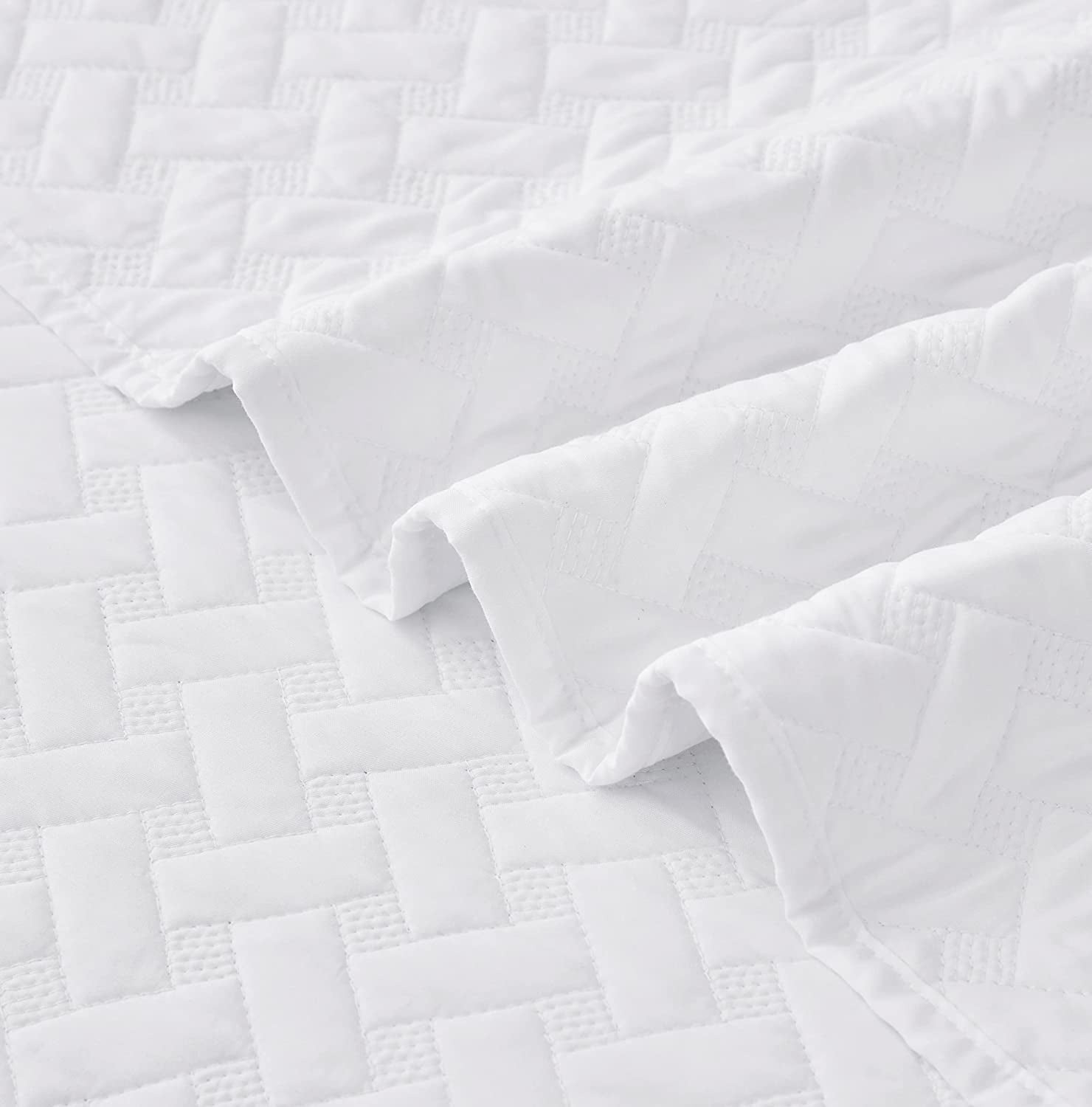 Chezmoi Collection Randall 3-Piece Soft Cooling Bamboo Fiber Quilt Bedspread Basketweave Quilted Coverlet Set (Queen, White)