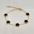 thumbnail image 4 of Pulsera de trébol de acero inoxidable para mujer, brazalete de flor verde de lujo, Color dorado, joyería de alta calidad, regalo nuevo, 2023, 4 of 4
