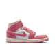 thumbnail image 4 of Zapatillas de baloncesto clásicas Nike Air Jordan 1 Retro Mid "Light Smoke Grey" para hombre y mujer, 4 of 5