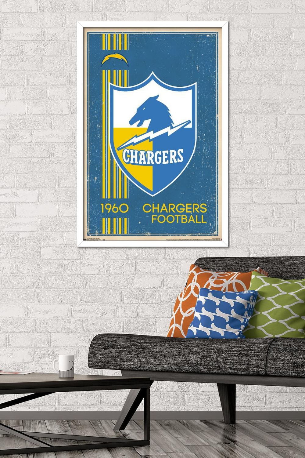 NFL Los Angeles Chargers - Retro Logo 17 Wall Poster, 22.375" x 34"