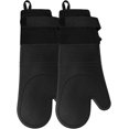 thumbnail image 1 of Gants de Four en Silicone avec Poignet Réglable, Gant de Four avec Poignée Antidérapante et Doublure Plus Épaisse, Supports de Pot Résistants à la Chaleur, Gants de Four Professionnels Extra Longs et Flexibles, Noir, 1 Paire, 14,7 Pouces, 1 of 7