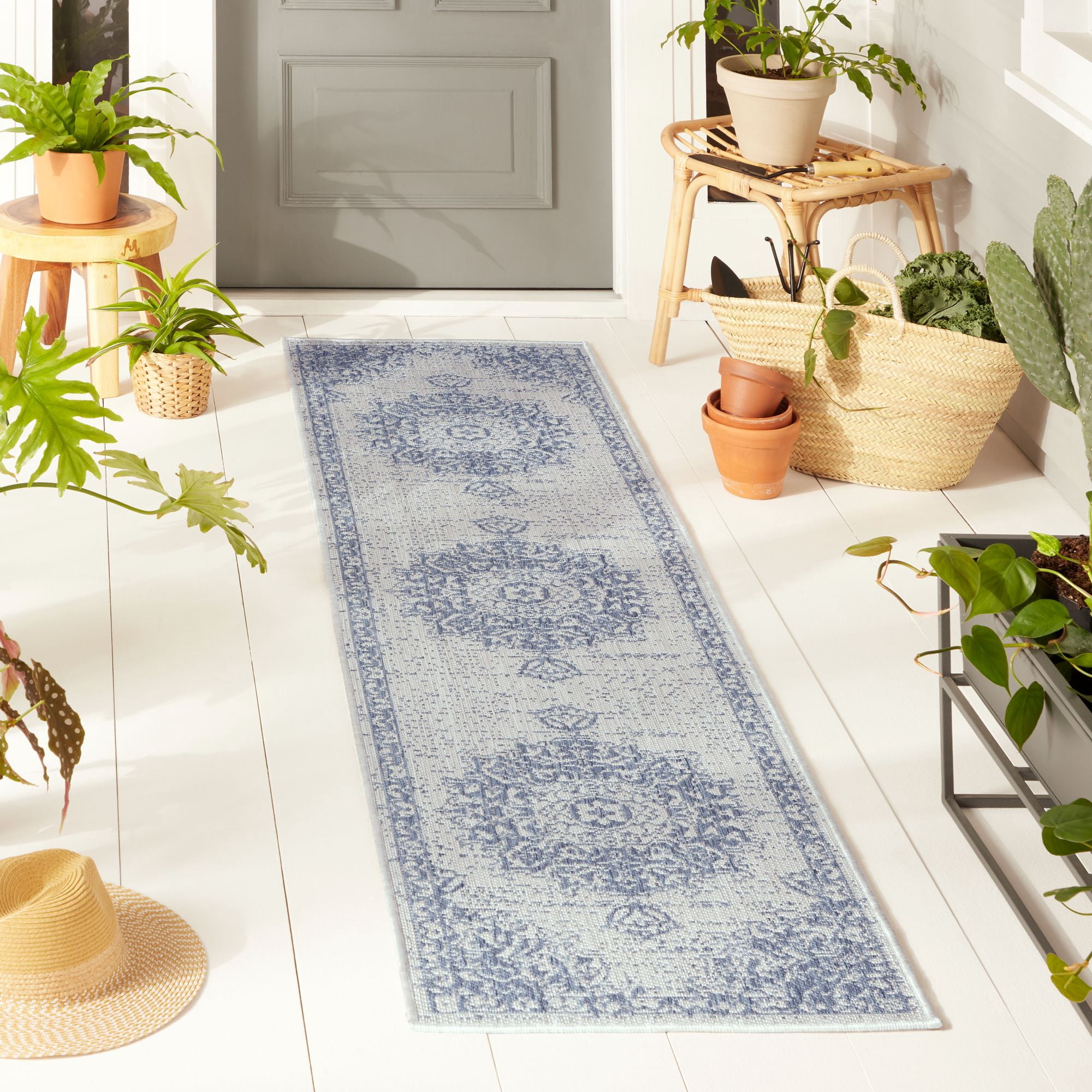 Nicole Miller New York Patio Country Azalea Transitional Medallion Indoor/Outdoor Runner Area Rug, Grey/Blue, 1'9"x7'2"