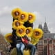 thumbnail image 3 of Naiovety Sombrero amarillo del traje de los girasoles de la novedad de la aplicación amplia para todas las edades Sombreros de los girasoles Kits de decoración para fiestas, 3 of 6