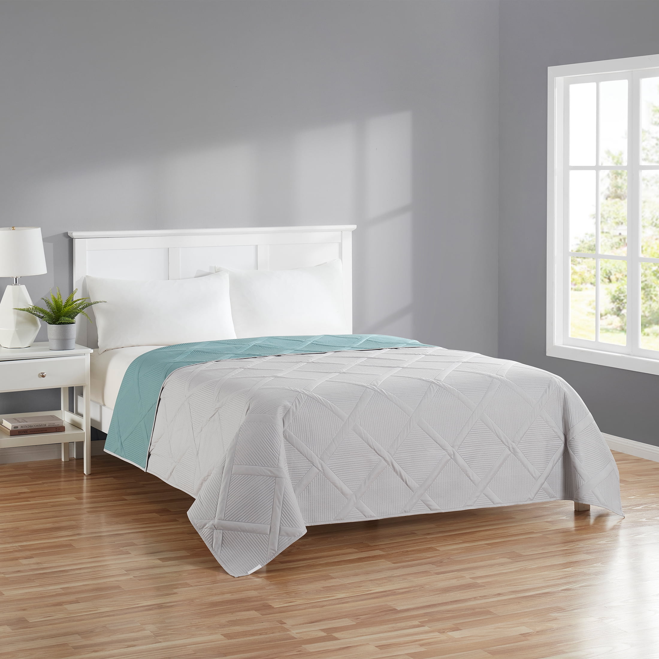 Mainstays Reversible Diamond Quilt, Teal Blue/Grey, Full/Queen, Microfiber
