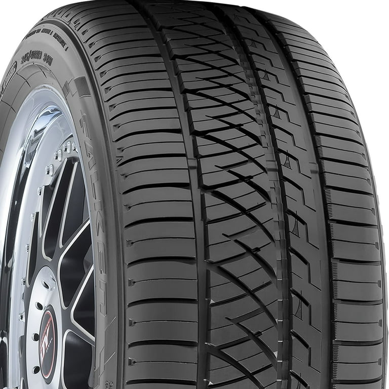 Falken Ziex ZE960 A/S 215/55R17 94V All Season Ultra High Falken Ziex ZE960 A/S 215/55R17 94V All Season Ultra High