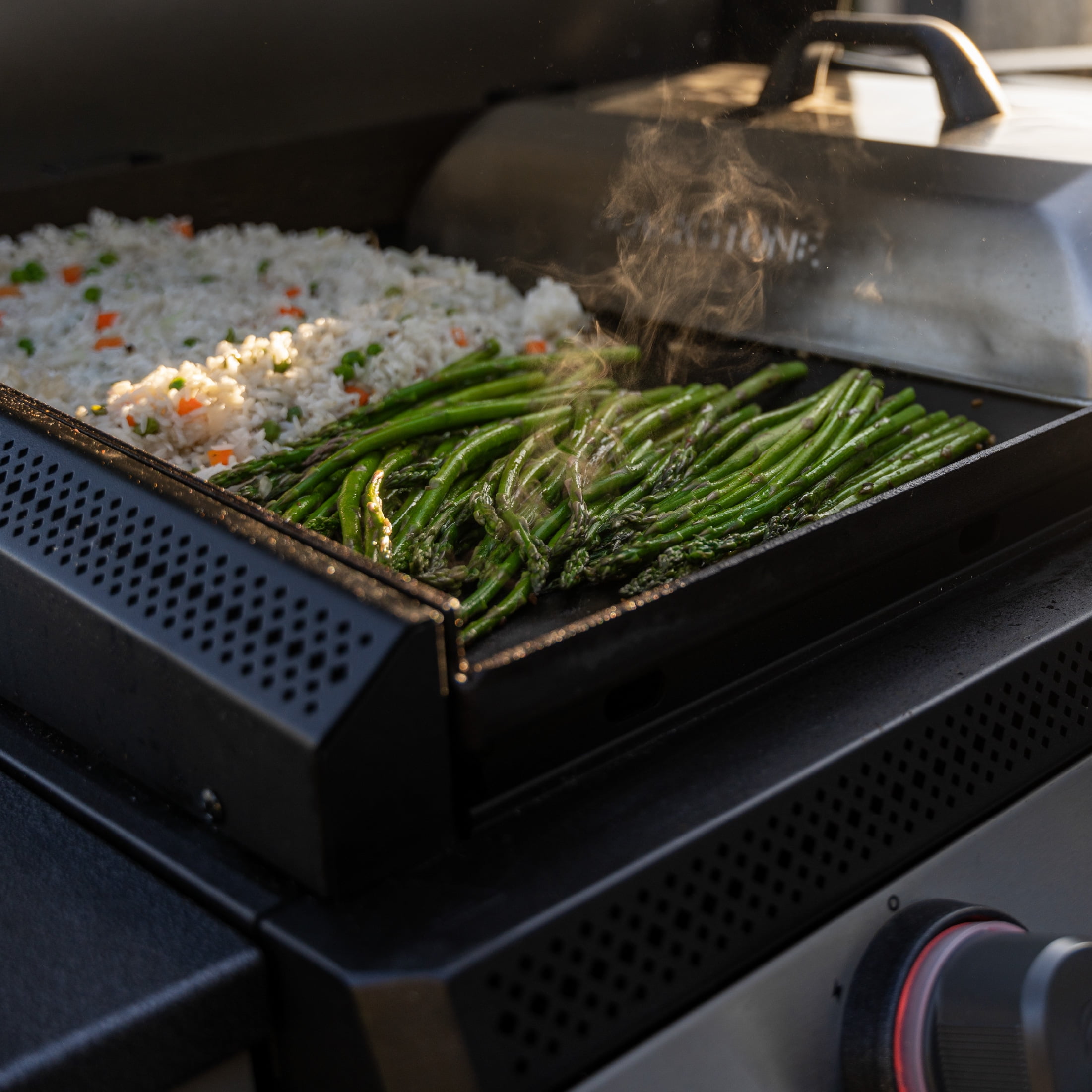 Blackstone 3-Burner 28” XL Propane Drop-In Griddle with Hood