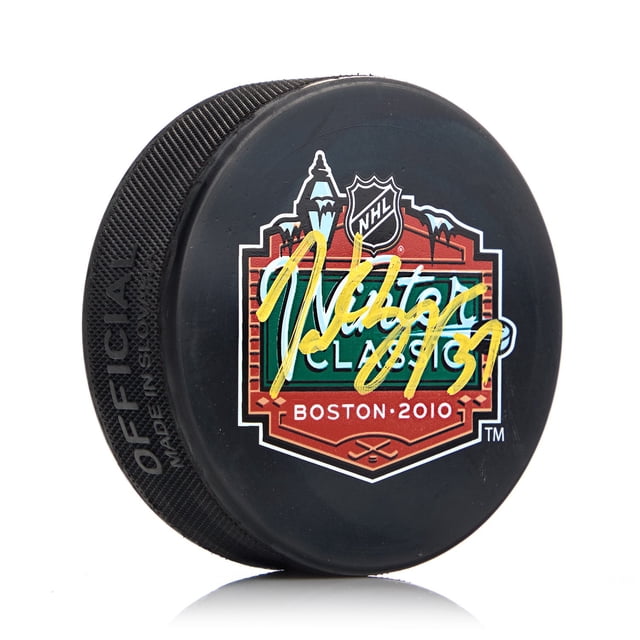 Patrice Bergeron Rondelle Souvenir Classique d'Hiver 2010 des Boston Bruins Signée