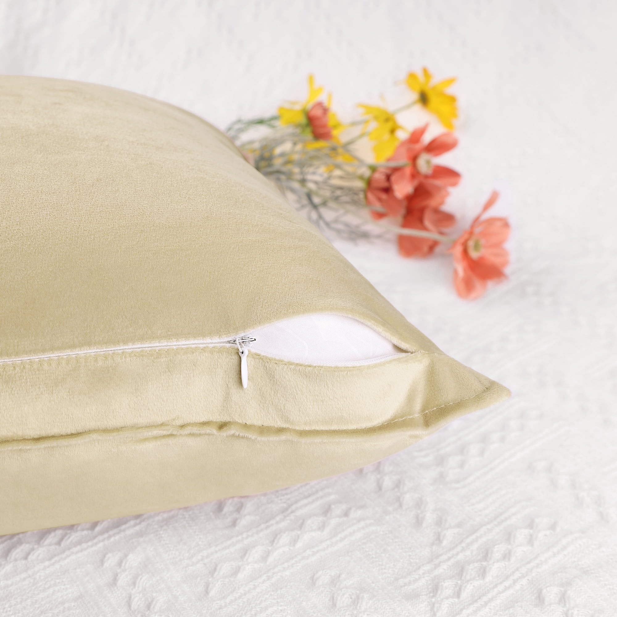 Unique Bargains Velvet Solid Throw Pillow Covers Decorative Cushion Covers (2 Count) Camel 18" x 18"