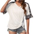 thumbnail image 1 of Blusa superior de camiseta con cuello en V y estampado de panel de leopardo de verano de moda sexy para mujer Pompotops hfajkhk133606, 1 of 9