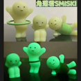 thumbnail image 2 of Sonny Angel Smiski Work Serie Mystery Lindo Noctilucent Green Doll Figuras de acción Dibujos animados Decoración de escritorio Modelo Muñeca Regalo Juguetes, 2 of 5