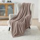 thumbnail image 2 of Manta Bedsure GentleSoft de forro polar para sofá, 130 x 150 cm, 2 of 9