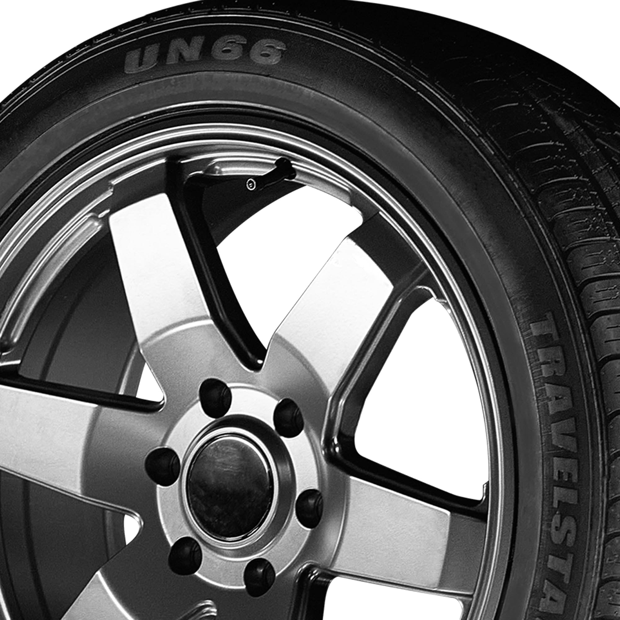 Travelstar UN66 All Season 245/50R20 102V Passenger Tire