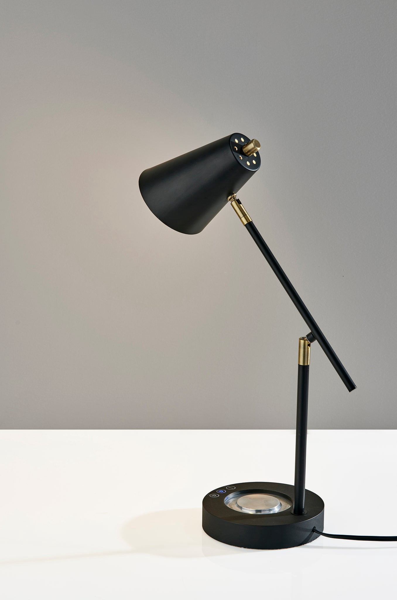 Simplee Adesso Cup Warming 23.38" 3-Level Cup Warmer, USB & AC Adjustable Desk Lamp